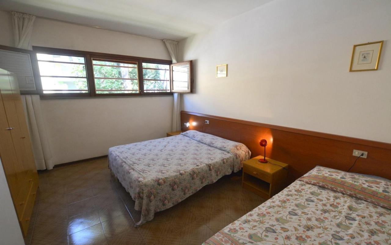 Flat In Lignano Pineta Apartment Линяно Сабиадоро Екстериор снимка