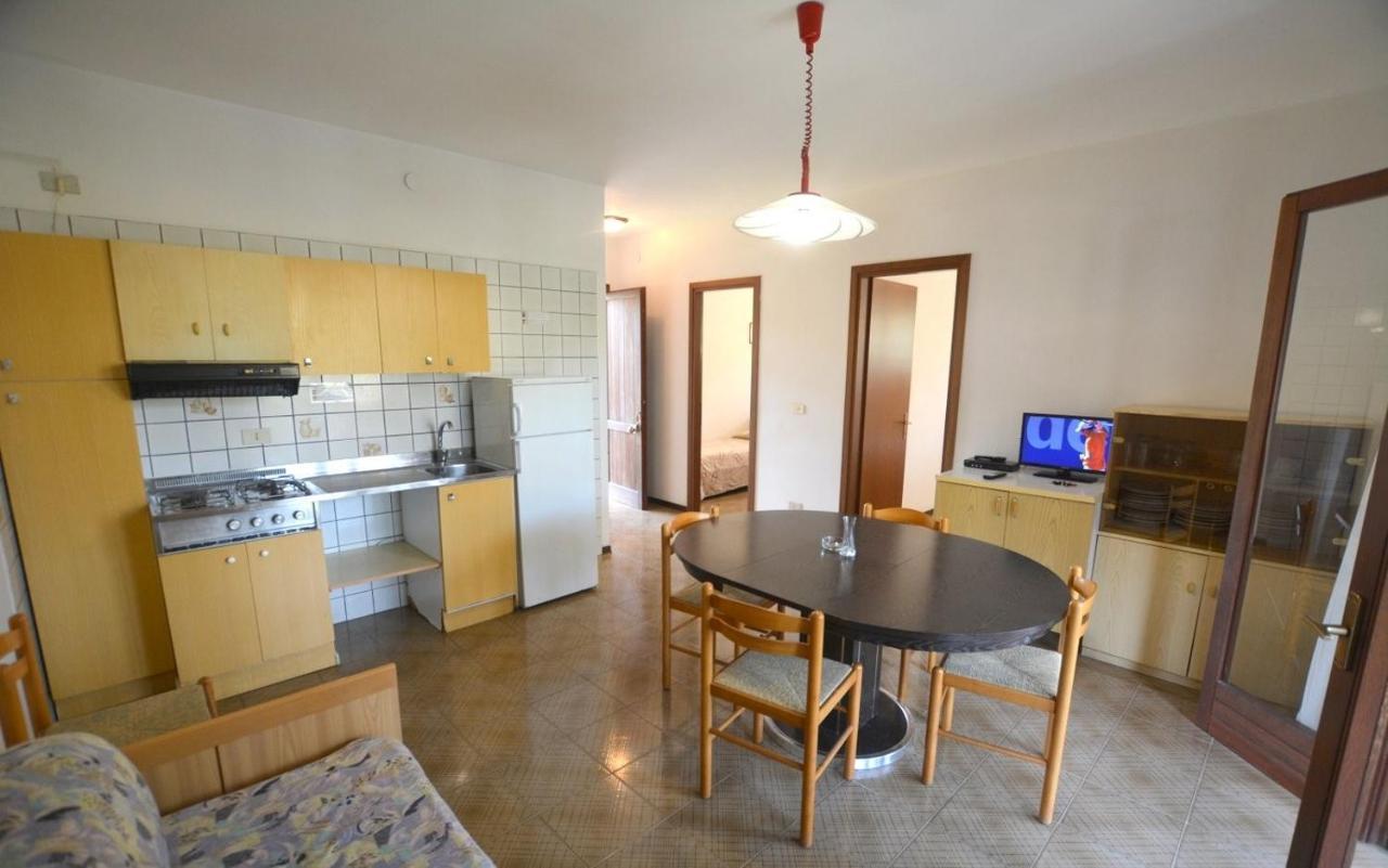 Flat In Lignano Pineta Apartment Линяно Сабиадоро Екстериор снимка